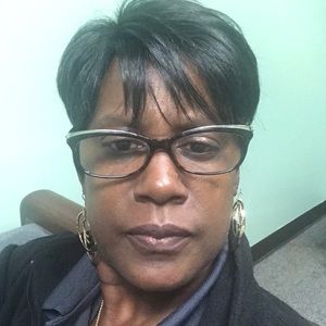 Meet your Posher, Diane